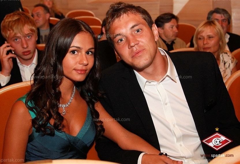 http://www.rusfootball.info/uploads/posts/2015-02/1423934015_dzyuba.jpg